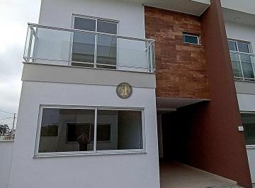 Casa · 99m² · 2 Quartos · 1 Vaga · Seu lar na Villa Toscana: design e quintal exclusivo em Palhoça