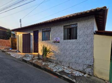 Casa · 110m² · 3 Quartos · 1 Vaga · Casa à venda, na Rua Professor Maravilha, Bairro Lava Pés, Carmópolis de Minas - MG