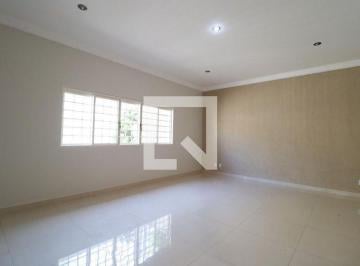 Casa · 220m² · 5 Quartos · 4 Vagas · Casa para Aluguel - Santa Mônica, 5 Quartos,  220 m² - Uberlândia