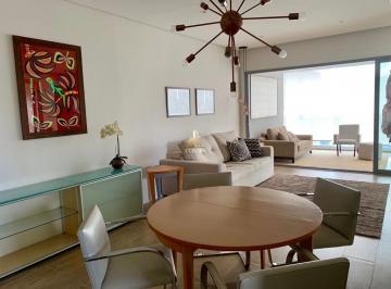 Apartamento · 84m² · 2 Quartos · 2 Vagas · Apartamento 84m2 - Mobiliado e reformado - 2 suítes e vaga - Moema