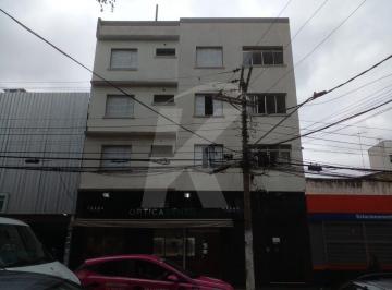 Apartamento · 84m² · 2 Quartos · Apartamento de 84 mts² com 2 dormitórios em Santana, estacionamento ao lado do prédio