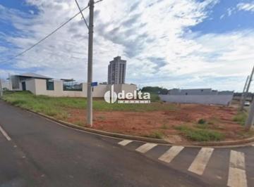Comercial · 1017m² · Terreno disponível para venda no bairro Aclimação em Uberlândia-MG.
