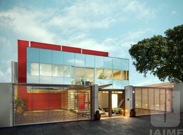 Comercial · 400m² · 6 Vagas · Prédio Comercial 400 mts em Mirandópolis.