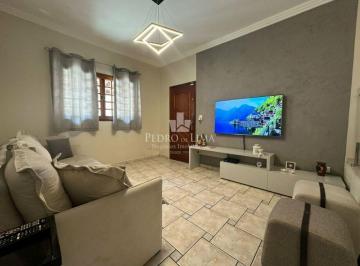 Casa · 177m² · 3 Quartos · 3 Vagas · Sobrado Frontal na Penha