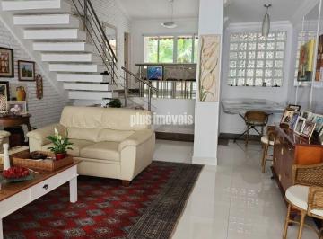 Casa · 250m² · 3 Quartos · 4 Vagas · Casa Panamby