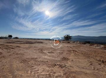 ef75e8a54561a1703b891f8c61494305698e6ebb · Terreno à venda em Atibaia, 4100 m² por R$ 650.000 - Atibaia/SP