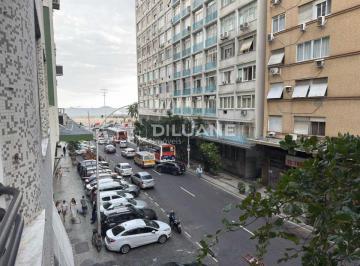 Apartamento · 90m² · 3 Quartos · Apartamento : / Residencial / Copacabana
