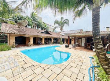 Casa · 312m² · 10 Quartos · 8 Vagas · Casa com 10 quartos, Praia do Lázaro, Ubatuba - R$ 2.5 mi, Cod: 2701