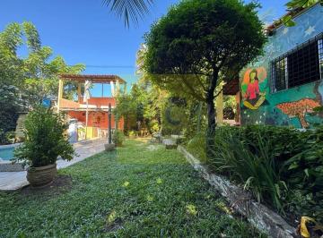 Casa · 80m² · 4 Quartos · 10 Vagas · Casa em Olinda Rio doce 4 qtos, 1 st, 10 vagas, piscina e área gourmet