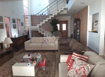 Área de Serviço · Imoveis - em City América