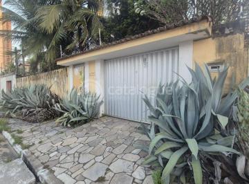 Casa · 300m² · 4 Quartos · 2 Vagas · Venda de uma casa em Alagamra17 x 30 com 4 suites, sala para 3 ambts, escritorio, Dce, 1 Flat, Vagas