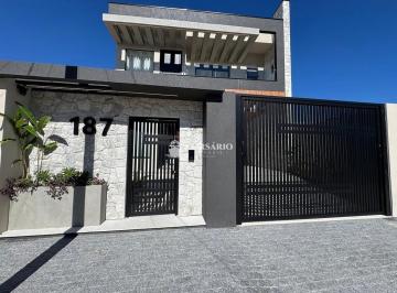 Casa · 268m² · 7 Quartos · 2 Vagas · Sobrado com 4 quartos Matinhos PR