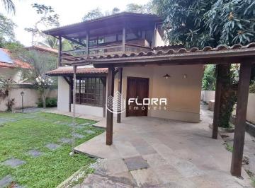 500e6ffce2159168ff35f54fdeba130aeaac0808 · Casa com 3 dormitórios à venda, 260 m² por R$ 960.000,00 - Itaipu - Niterói/RJ