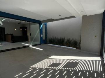 Foto 01 · Imóvel à venda em Bragança Paulista-SP: Casa com 3 quartos, 1 suíte, 2 salas, 2 banheiros, 2 vagas e