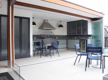 Casa · 379m² · 3 Quartos · 3 Vagas · Imperdível Sobrado à Venda em Indianópolis, São Paulo-SP: 3 Quartos, 1 Suíte, 3