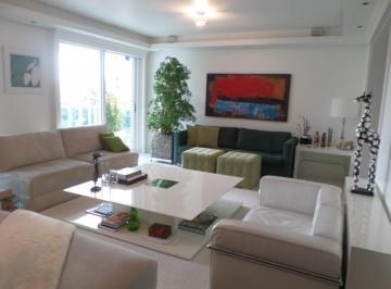 Apartamento · 250m² · 5 Quartos · 4 Vagas · Imperdível apartamento à venda em São Paulo-SP, Cambuci: 5 quartos, 3 suítes, 2 salas, 5 banheiros, 