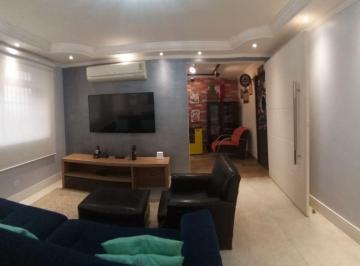 Apartamento · 140m² · 3 Quartos · 1 Vaga · Apartamento à venda no Cambuci, São Paulo-SP: 3 quartos, 1 suíte, 3 banheiros, 1 vaga e 140m² de áre