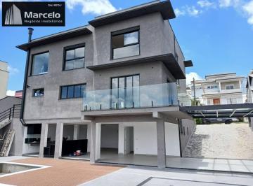 Casa · 600m² · 3 Quartos · 7 Vagas · Alto Padrão Condomínio Aruã