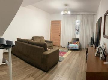 Casa · 130m² · 3 Quartos · 1 Vaga · Imperdível Sobrado à Venda em São Paulo-SP, 3 Quartos, 1 Banheiro, 1 Vaga, 130m² no Jardim Maria Est