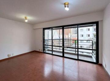 Apartamento · 90m² · 3 Quartos · 1 Vaga · Apartamento à venda na Vila Olímpia, São Paulo-SP: 3 quartos, 1 suíte, 2 salas, 2 banheiros, 1 vaga