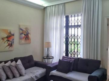 Casa · 186m² · 2 Quartos · 2 Vagas · Espetacular casa à venda na Vila Mariana, São Paulo-SP: 2 quartos, 1 suíte, 2 ba