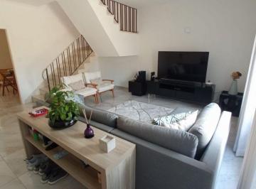 Casa · 206m² · 4 Quartos · 2 Vagas · Imperdível! Sobrado à venda em São Paulo-SP, bairro Bosque da Saúde, 4 quartos, 1 suíte, 2 salas, 4 
