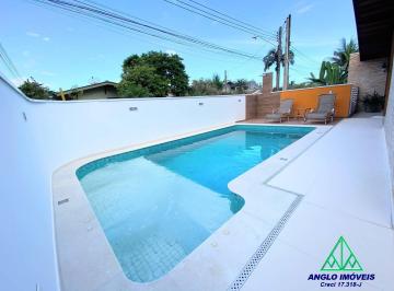 Casa de 4 quartos, Ubatuba · Excelente opção em loteamento fechado com segurança!