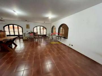 Casa · 480m² · 3 Quartos · 4 Vagas · Sobrado Tremembé 3 suites, 4 vagas