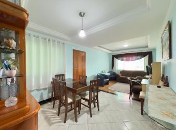 e7a8b043-9f46-4c4f-9711-76518bfd6f97 · Deslumbrante casa para venda em Jardim Santa Cruz (Campo Grande) com 3 quartos, sendo 1 suíte, 167m²