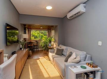 Apartamento · 102m² · 1 Quarto · 1 Vaga · Cobertura semi mobiliada 1 quarto,1 vaga e elevador no bairro Cristo Redentor