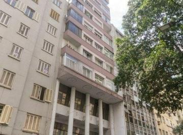 Apartamento · 89m² · 3 Quartos · Apartamento de 3 dormitórios com 89 metros privativos no Centro.