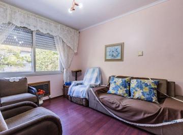 Apartamento · 56m² · 2 Quartos · 1 Vaga · Apartamento 2 quartos, 1º andar, sol da manhã, vaga coberta
