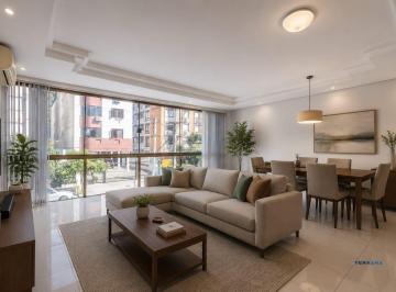 Casa · 344m² · 4 Quartos · 7 Vagas · Casa com 4 quartos, 7 vagas e pátio no Bairro Higienópolis