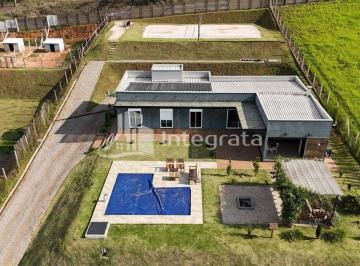 Casa · 160m² · 3 Quartos · Casa com 3 quartos, Vila Brasil de Nossa Senhora Aparecida - Poços de Caldas