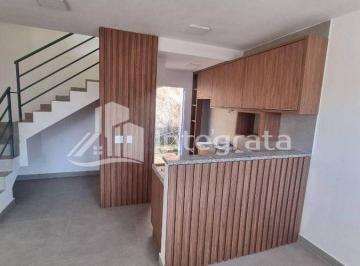 Casa · 68m² · 2 Quartos · 2 Vagas · Casa de Condomínio com 2 quartos à Venda, Jardim Bandeirantes - Poços de Caldas