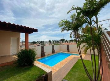 Casa · 289m² · 4 Quartos · 4 Vagas · Casa com 4 quartos à Venda, Recanto do Lago - São João da Boa Vista