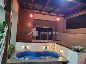 Casa · 260m² · 3 Quartos · 4 Vagas · Casa com 3 quartos à Venda, Vila Caio Junqueira - Poços de Caldas