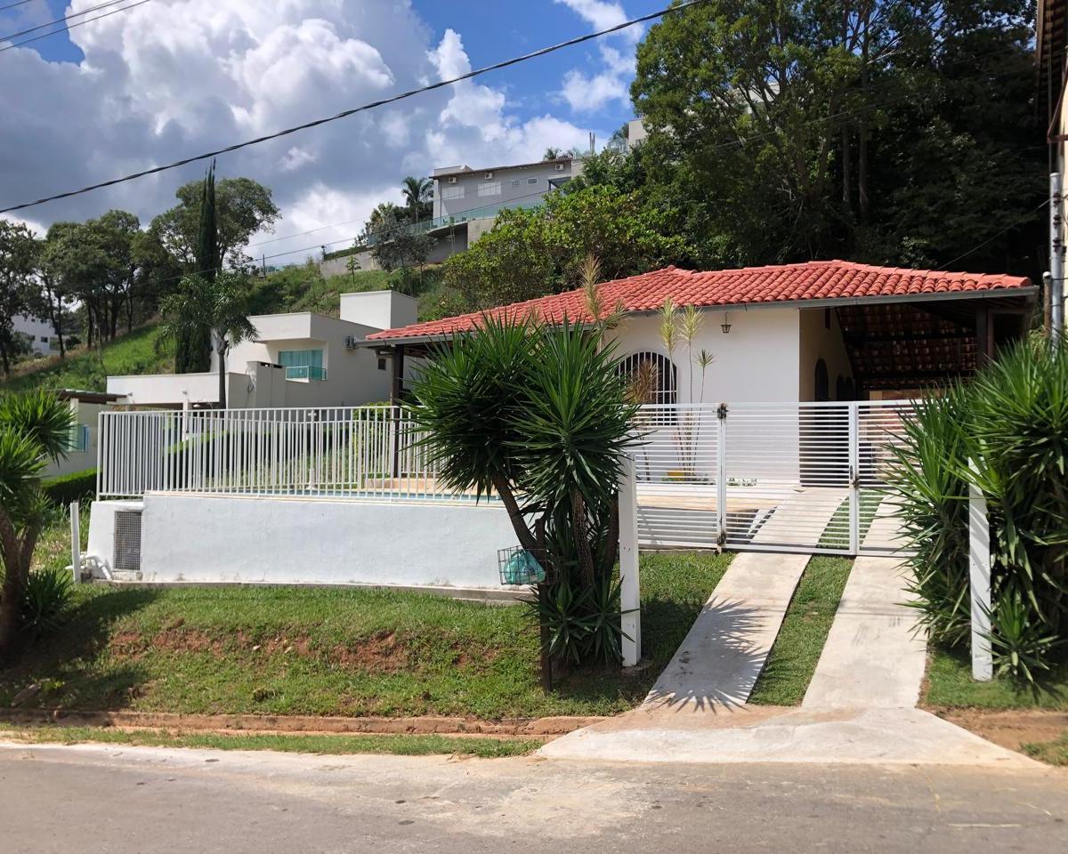 Foto - Capitólio - Escarpas do Lago