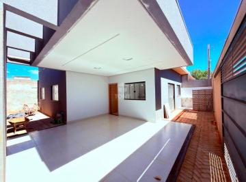 Casa · 99m² · 3 Quartos · 2 Vagas · Casa 03 quartos grandes na Quadra 504 Norte