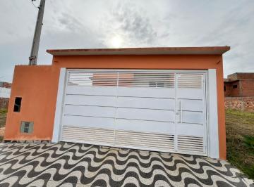 Photo 1 · Casa à Venda no Parque Campestre – 2 Dormitórios, Suíte e Espaço para Área Gourm