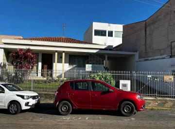 Casa · 219m² · 4 Quartos · 8 Vagas · Casas Padrão em Poços de Caldas