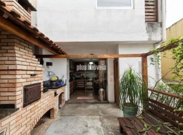 Casa · 200m² · 2 Quartos · 3 Vagas · Casa na Rua Caiubi