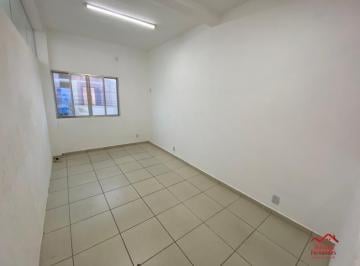 Comercial · 55m² · 2 Quartos · 1 Vaga · Alugo Sala Comercial de Esquina no Centro de Maricá – R$ 2.900