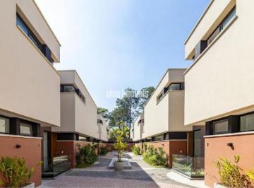 Casa · 531m² · 4 Quartos · 4 Vagas · PRÓXIMO A CHÁCARA FLORA 531,0M²AU 4 SUÍTES, 4 VAGAS