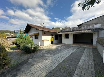 Casa · 110m² · 2 Quartos · 2 Vagas · Casa mobiliada de esquina à venda no bairro Dos Estados, Timbó/SC