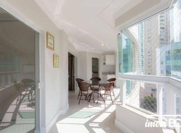 Ampla sacada com churrasqueira a carvão · Apartamento com 3 dormitórios à venda, 131 m² por R$ 3.727.477,95 - Centro - Balneário Camboriú/SC