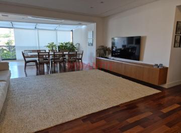864e159e125efcd967909796950db636.jpg · Apartamento de 130m² com 3 quartos