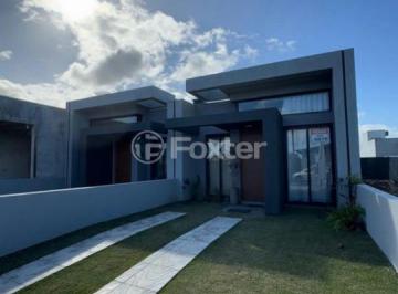 a3cee771 · Casa, 2 dormitórios, 72 m², em Centro