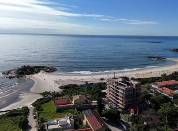 Apartamento · 219m² · 3 Quartos · 3 Vagas · Cobertura Duplex com vista para mar e 03 suítes no Residencial PedraBella em Itapoá-SC