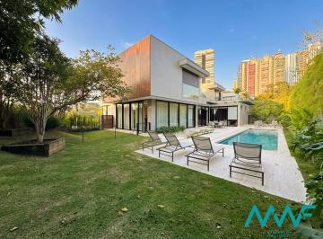 Casa · 1012m² · 5 Quartos · 10 Vagas · Casa Diferenciada e de Esquina no Residencial Alphaville 2
